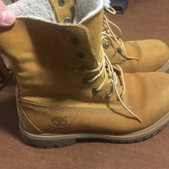 Timberland Good Used Condition! ☔️ 🌧 - Picture 3 of 5